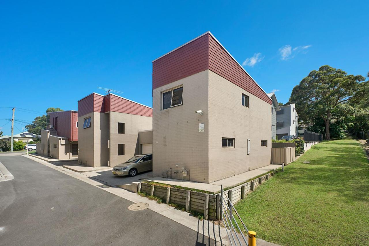 Newcastle Short Stay Accommodation - Birmingham Garden Townhouses المظهر الخارجي الصورة