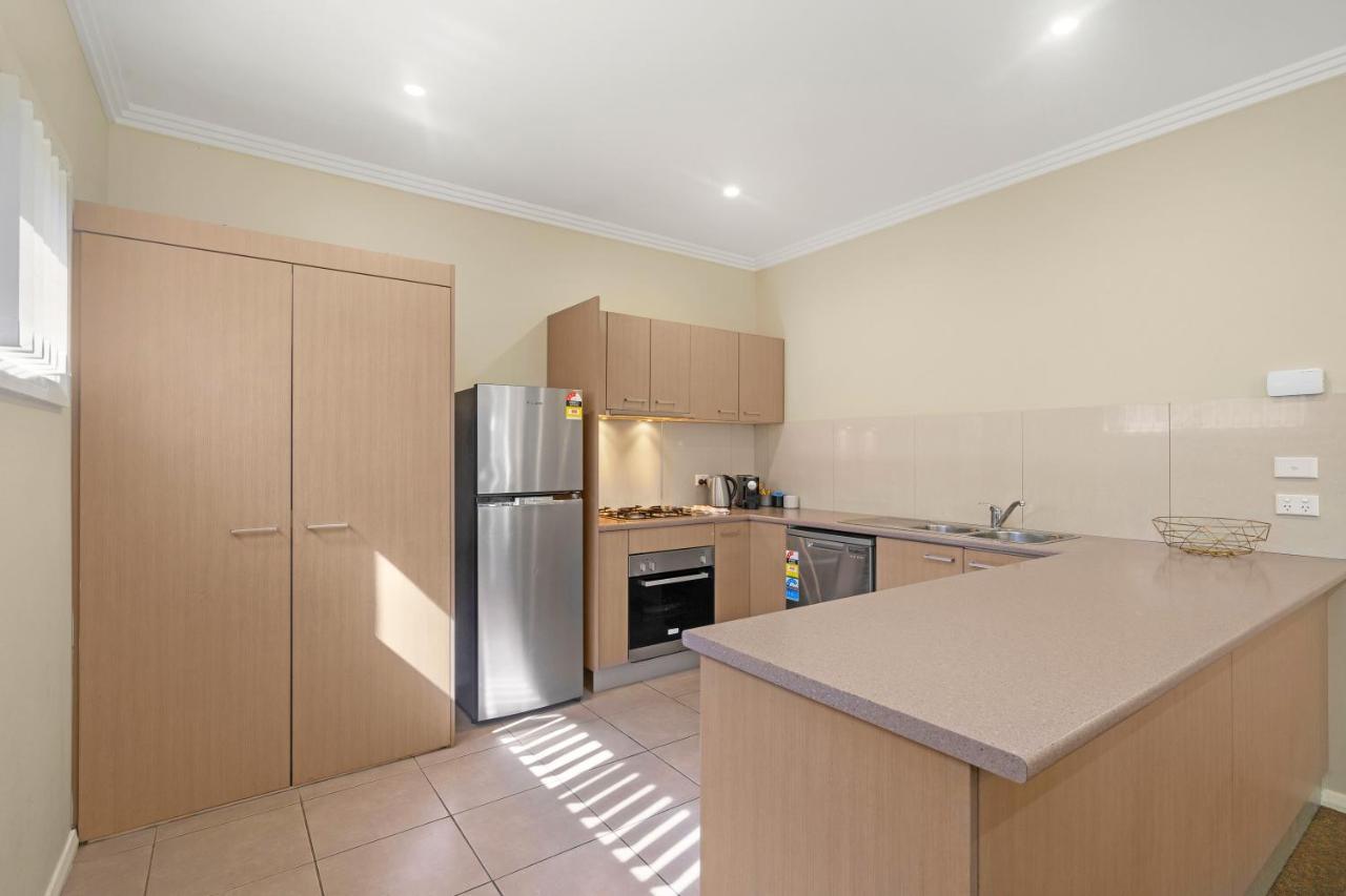 Newcastle Short Stay Accommodation - Birmingham Garden Townhouses المظهر الخارجي الصورة