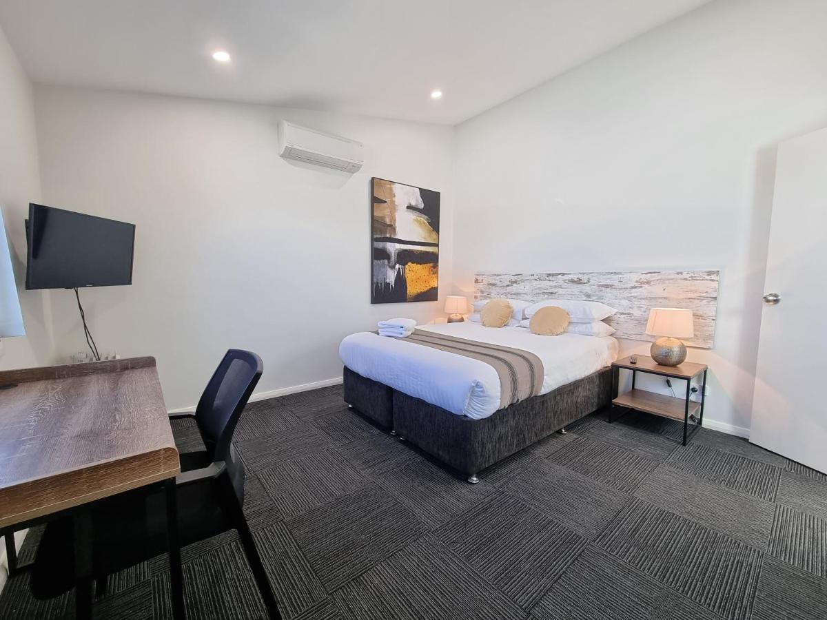 Newcastle Short Stay Accommodation - Birmingham Garden Townhouses المظهر الخارجي الصورة