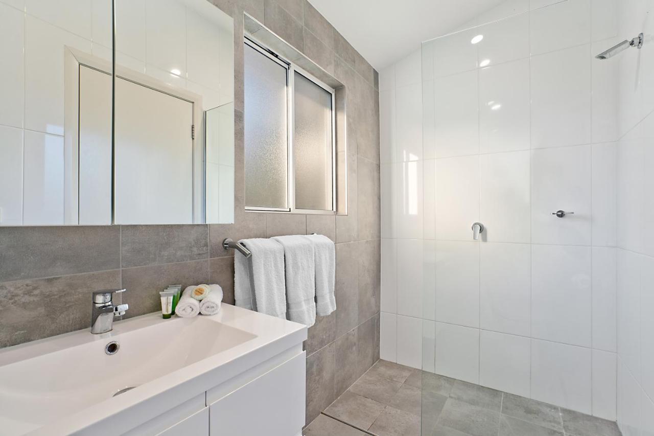 Newcastle Short Stay Accommodation - Birmingham Garden Townhouses المظهر الخارجي الصورة