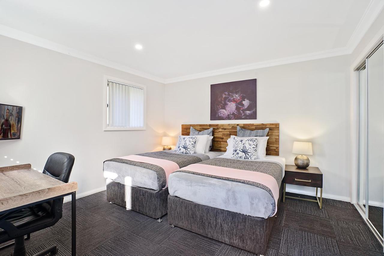 Newcastle Short Stay Accommodation - Birmingham Garden Townhouses المظهر الخارجي الصورة