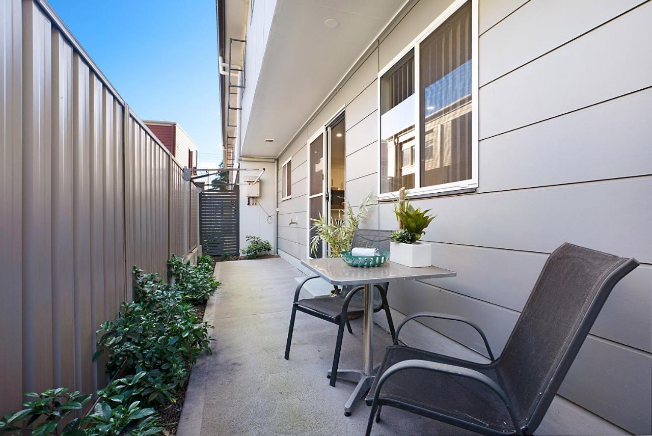 Newcastle Short Stay Accommodation - Birmingham Garden Townhouses المظهر الخارجي الصورة