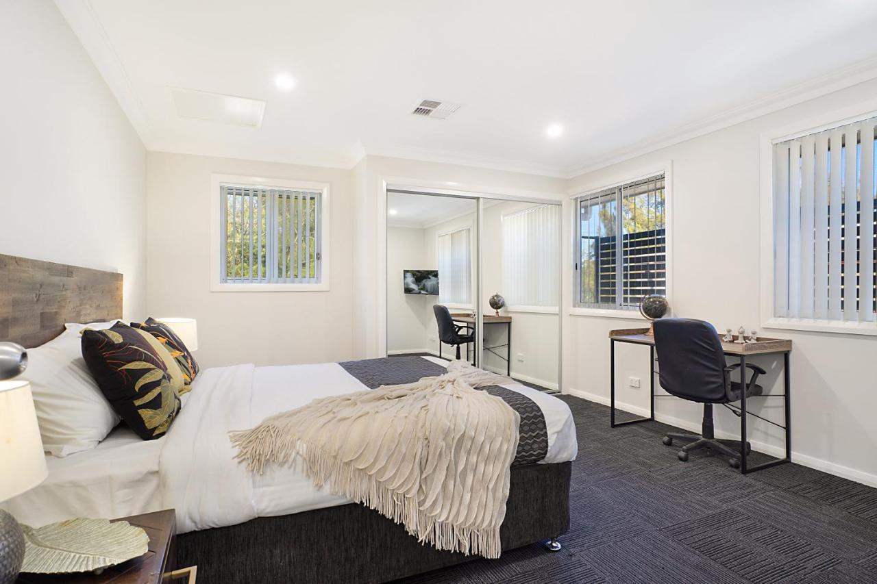 Newcastle Short Stay Accommodation - Birmingham Garden Townhouses المظهر الخارجي الصورة